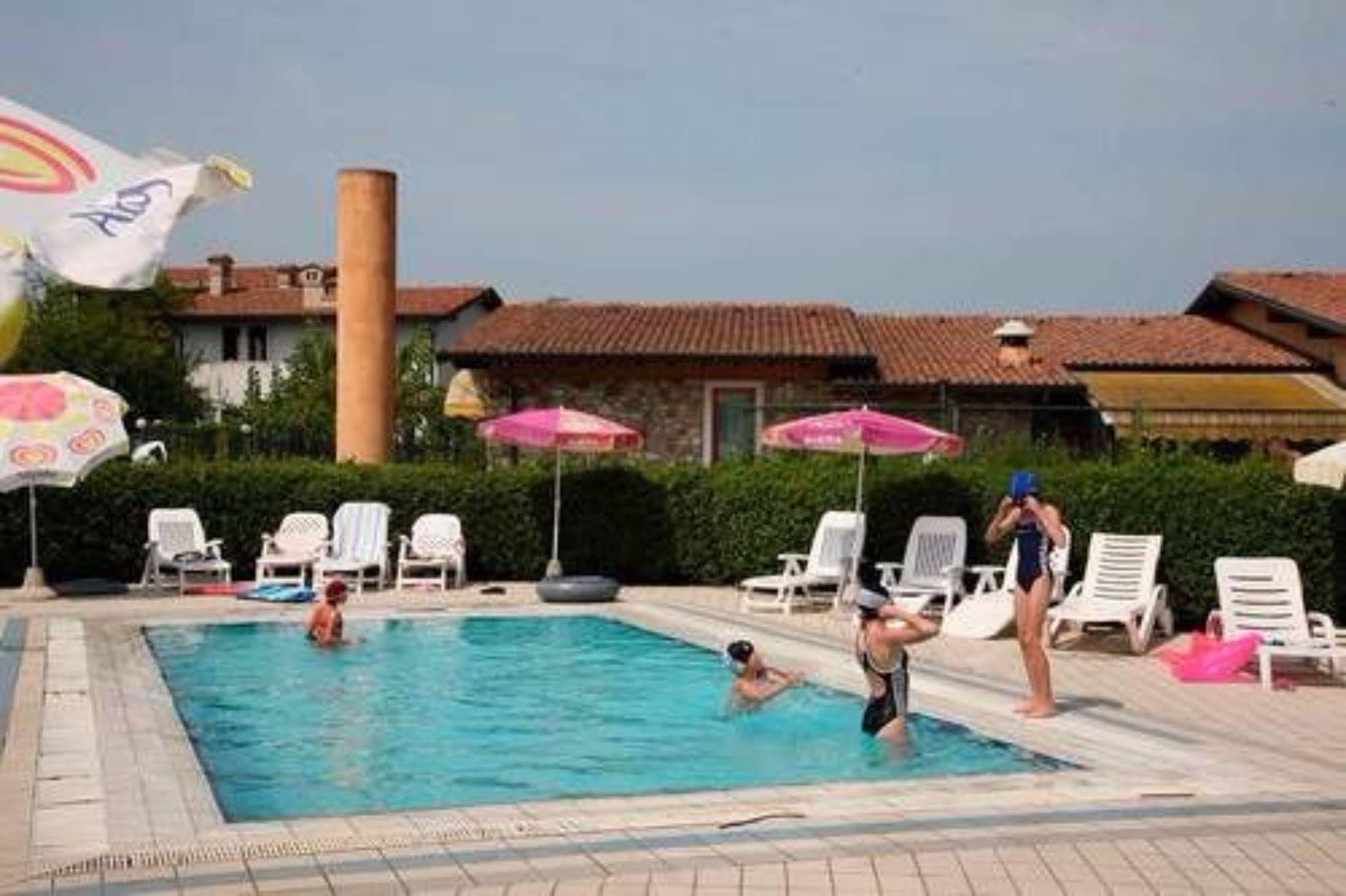 Hotel Residence Campi Tremosine Eksteriør bilde